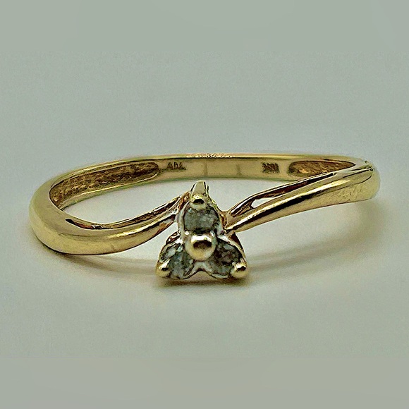 Vintag sz7 14kt YG designer ADL trifoil 3 gen diamonds stacking minimalist ring - Picture 1 of 17